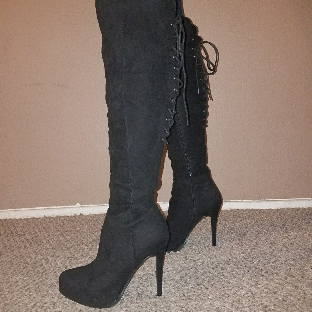 2 Lips Too Black over knee boots sz 8